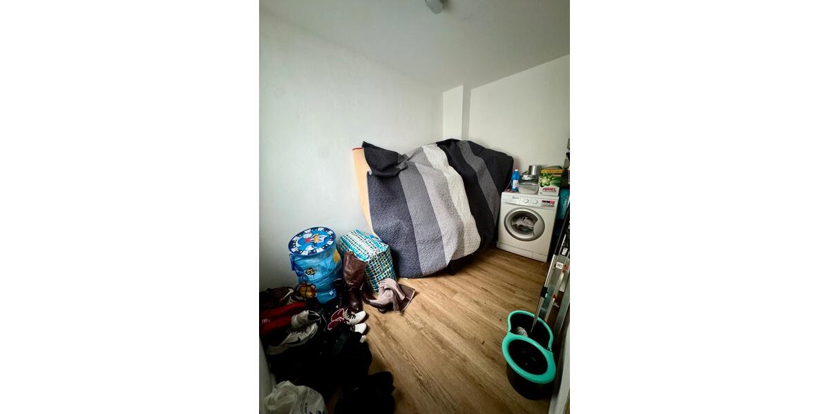 Helle WG in großer Wohnung (Nür für Frauen) Markplatz coburg zimmer