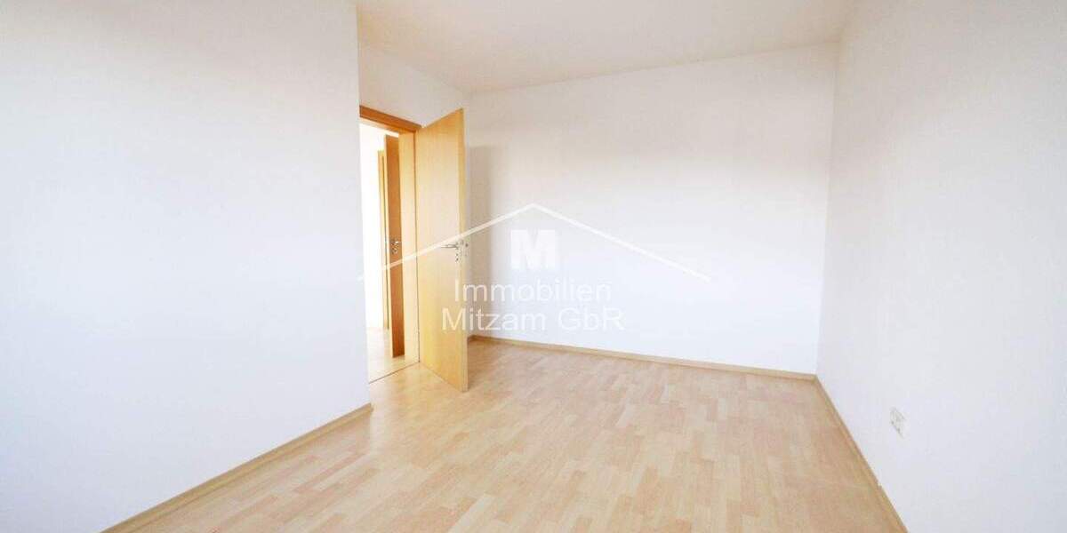 Kompakte 3-Zimmer-Ergeschoss-Whg. mit EBK und Garage in ruhiger Lage von Töging 3 zimmer