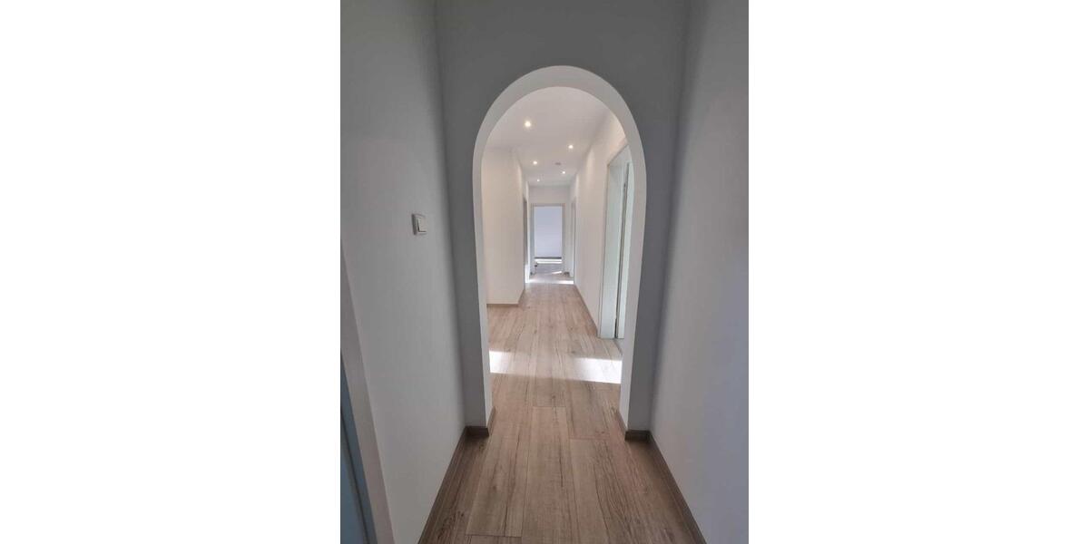 Etagenwohnung Borken (Hessen) - 1 Zimmer, 95 m&sup2;, 1.080&euro; | Angebot:26293220