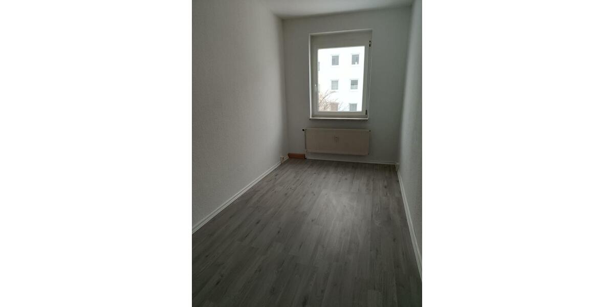 Etagenwohnung Ebeleben - 3 Zimmer, 62 m&sup2;, 330&euro; | Angebot:26676622