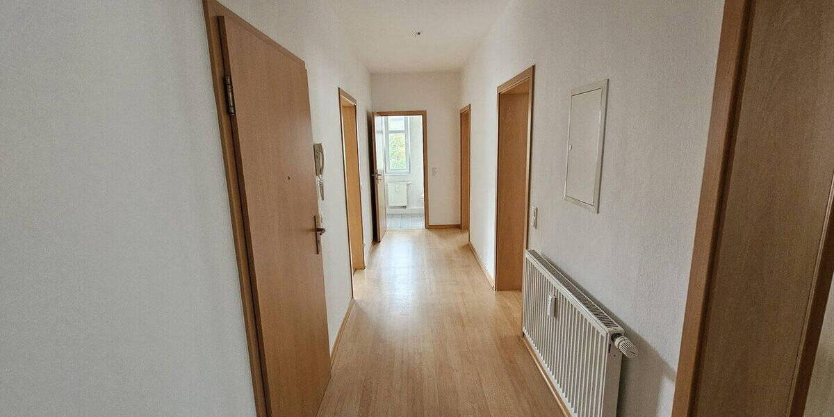 Etagenwohnung Eberswalde Finow - 4 Zimmer, 105 m&sup2;, 1.160&euro; | Angebot:26500073