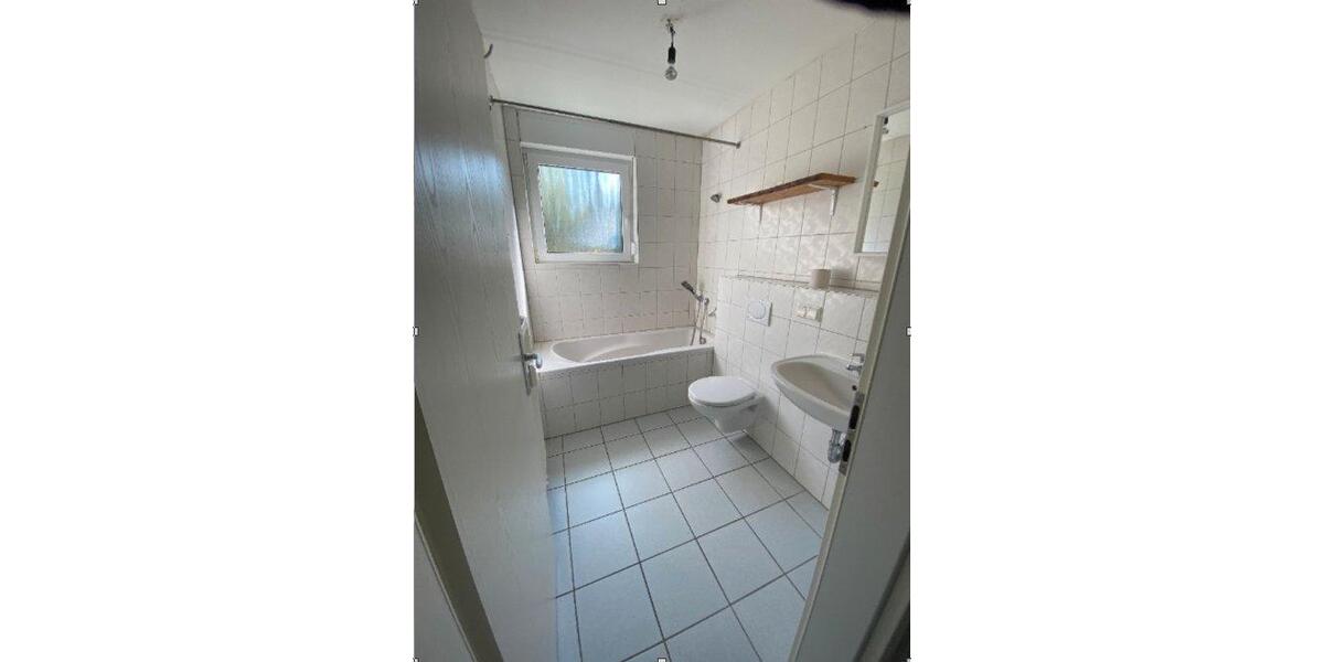 Etagenwohnung Bad Nauheim - 2 Zimmer, 61 m&sup2;, 650&euro; | Angebot:26268511