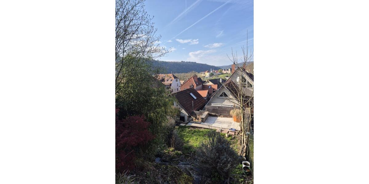 Doppelhaushälfte Wertheim - 7 Zimmer, 190 m&sup2;, 1.250&euro; | Angebot:26521744