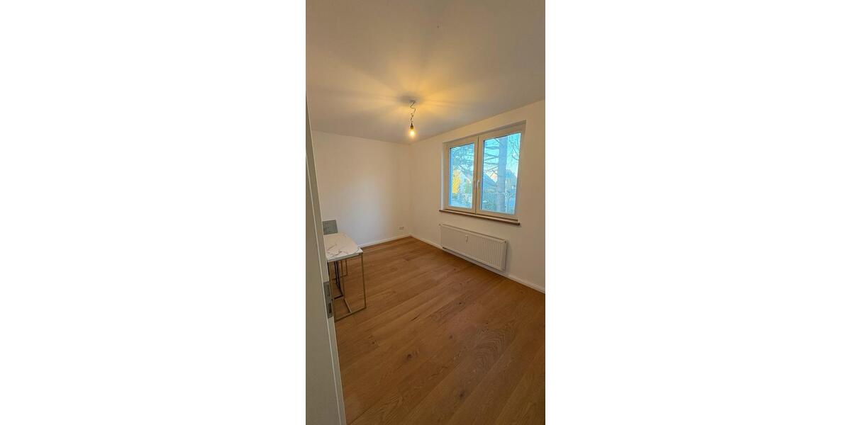 Erdgeschoßwohnung Wennigsen (Deister) - 3 Zimmer, 84 m&sup2;, 1.350&euro; | Angebot:24591639