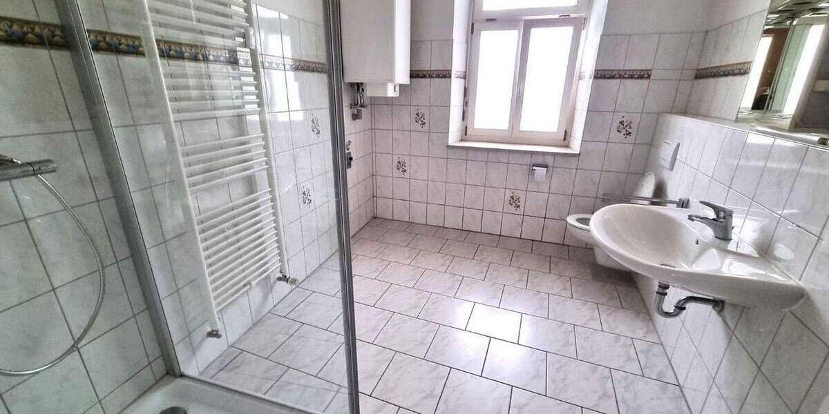 Etagenwohnung Hirschau - 3 Zimmer, 110 m&sup2;, 750&euro; | Angebot:24555573