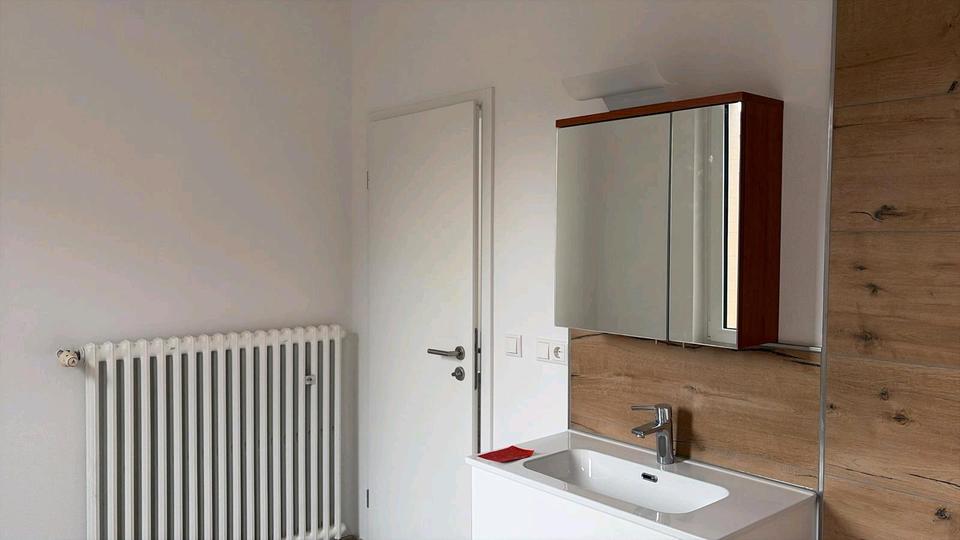 Erdgeschoßwohnung Mellrichstadt - 4 Zimmer, 100 m&sup2;, 750&euro; | Angebot:25902234