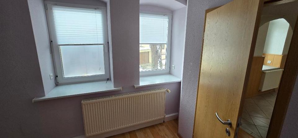 Erdgeschoßwohnung Querfurt - 4 Zimmer, 93 m&sup2;, 550&euro; | Angebot:24786671