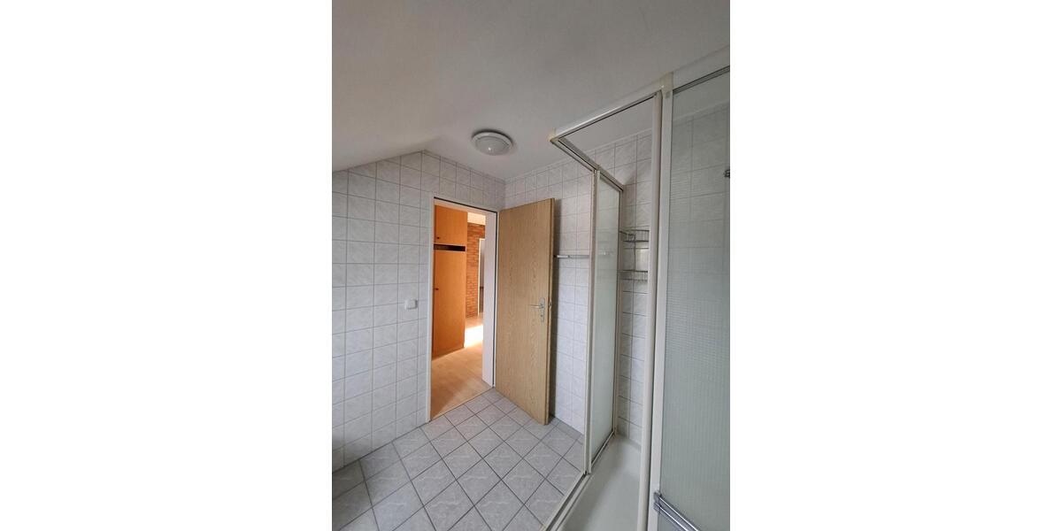 Dachgeschoßwohnung Goslar OS Hahnenklee-Bockswiese - 4 Zimmer, 91 m&sup2;, 725&euro; | Angebot:24836622