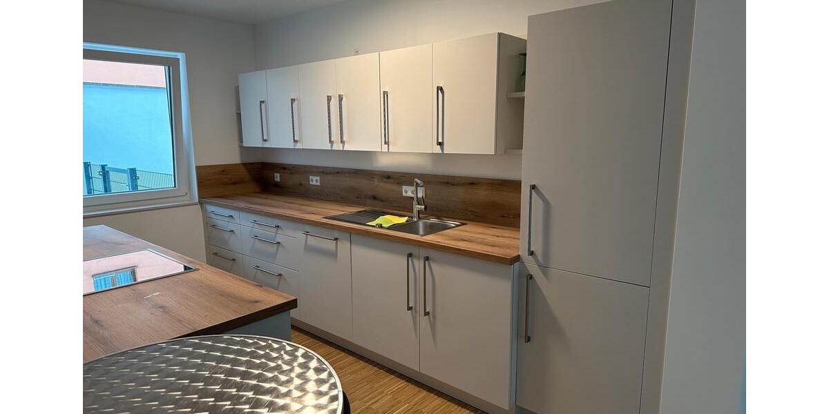Wohnen auf Zeit Stutensee - 7 Zimmer, 197 m&sup2;, 560&euro; | Angebot:26587110