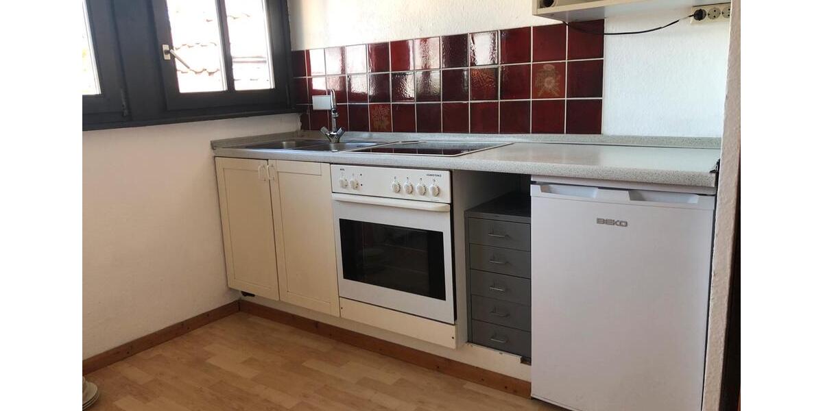 Dachgeschoßwohnung Kaiserslautern - 1 Zimmer, 38 m&sup2;, 365&euro; | Angebot:24875975