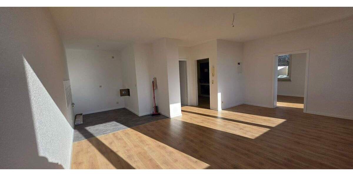 Etagenwohnung Burgstädt Burkersdorf - 2 Zimmer, 47 m&sup2;, 285&euro; | Angebot:25772245