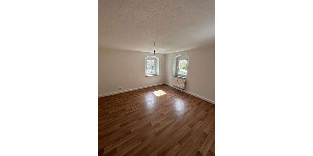 Wohnung zum Mieten in Pirna 260 € 37.36 m² 2 zimmer