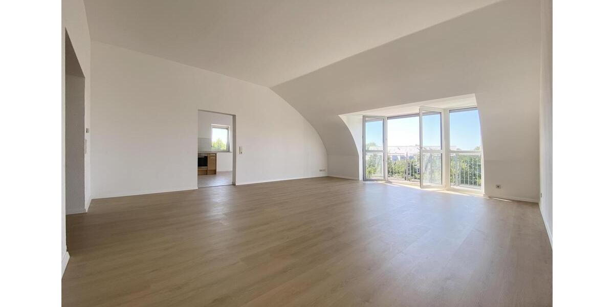 Dachgeschoßwohnung Speyer - 3 Zimmer, 116 m&sup2;, 1.400&euro; | Angebot:26615972