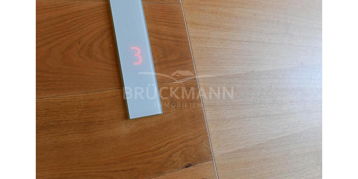 Einfamilienhaus Grünstadt - 4.5 Zimmer, 192 m&sup2;, 2.450&euro; | Angebot:26143997