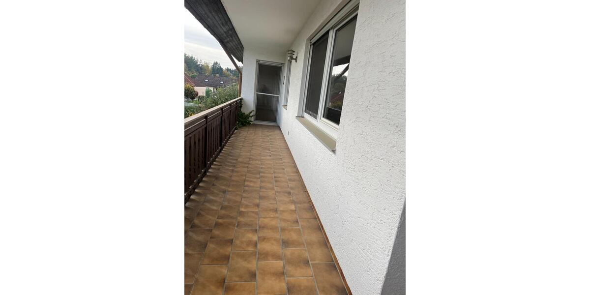 Etagenwohnung Holzheim - 5 Zimmer, 106 m&sup2;, 950&euro; | Angebot:24465472