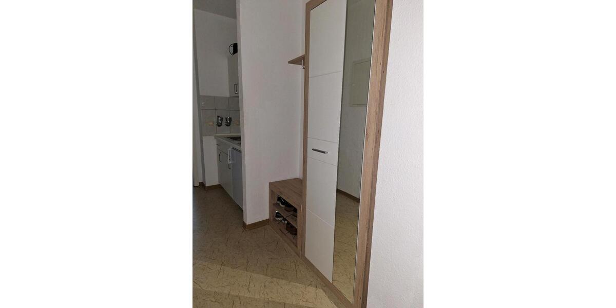 Etagenwohnung Erfurt - 1 Zimmer, 28 m&sup2;, 490&euro; | Angebot:24561180