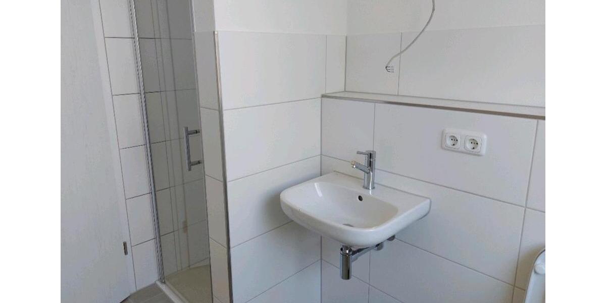 Einfamilienhaus Buseck - 6.5 Zimmer, 160 m&sup2;, 2.000&euro; | Angebot:27660708