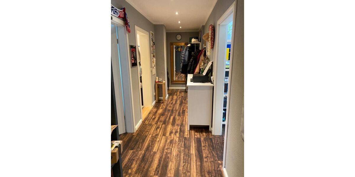 Wohnen auf Zeit Kiel - 21 Zimmer, 100 m&sup2;, 643&euro; | Angebot:25394198