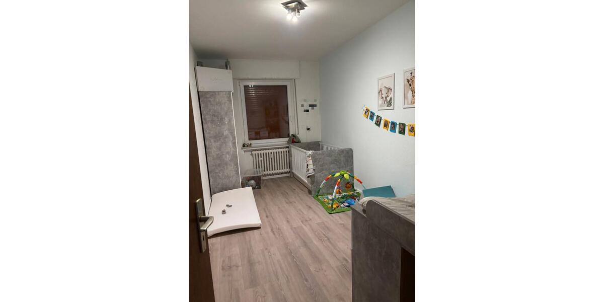 Etagenwohnung Bad Pyrmont - 3 Zimmer, 77 m&sup2;, 510&euro; | Angebot:26677751