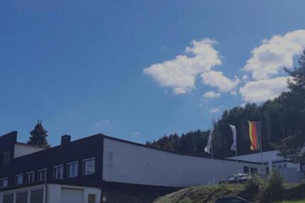 Gewerbeobjekt Ehringshausen - 8&euro; | Angebot:24458742