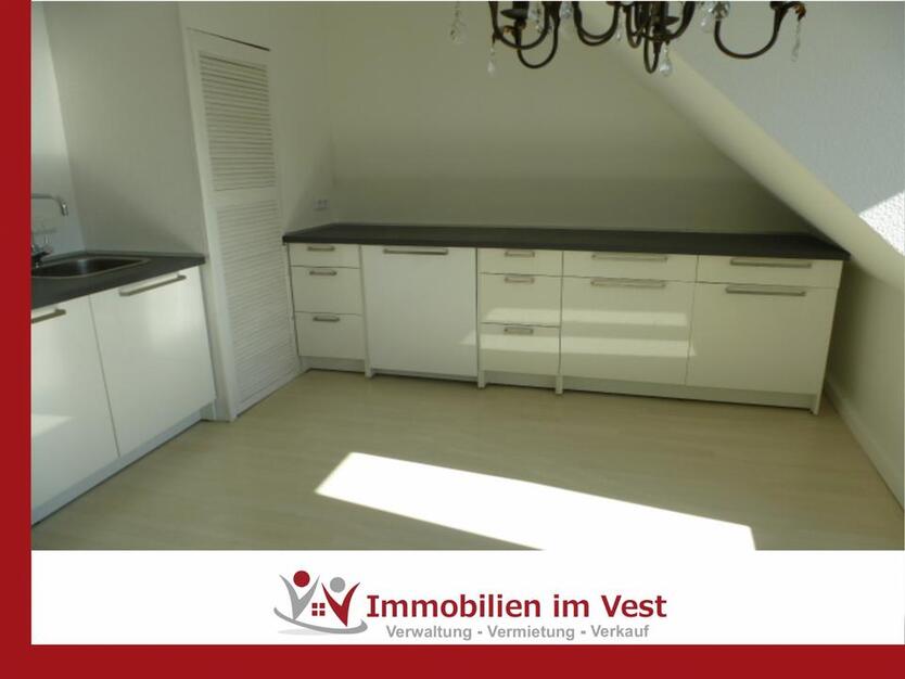 ***Neu im Angebot*** wunderschöne Dachgeschoßwohnung im Jugendstilhaus