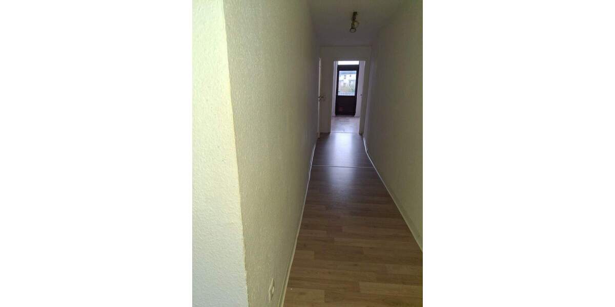 Etagenwohnung Bremerhaven Lehe - 3 Zimmer, 79 m&sup2;, 550&euro; | Angebot:25768779
