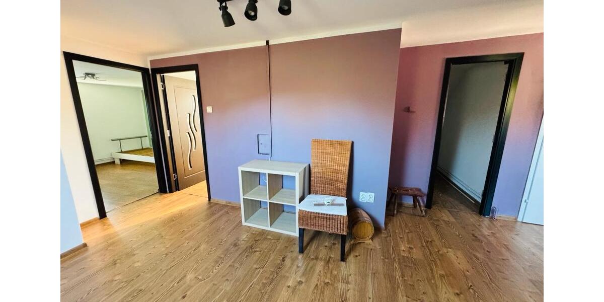 Dachgeschoßwohnung Windsbach - 2 Zimmer, 70 m&sup2;, 800&euro; | Angebot:26042542