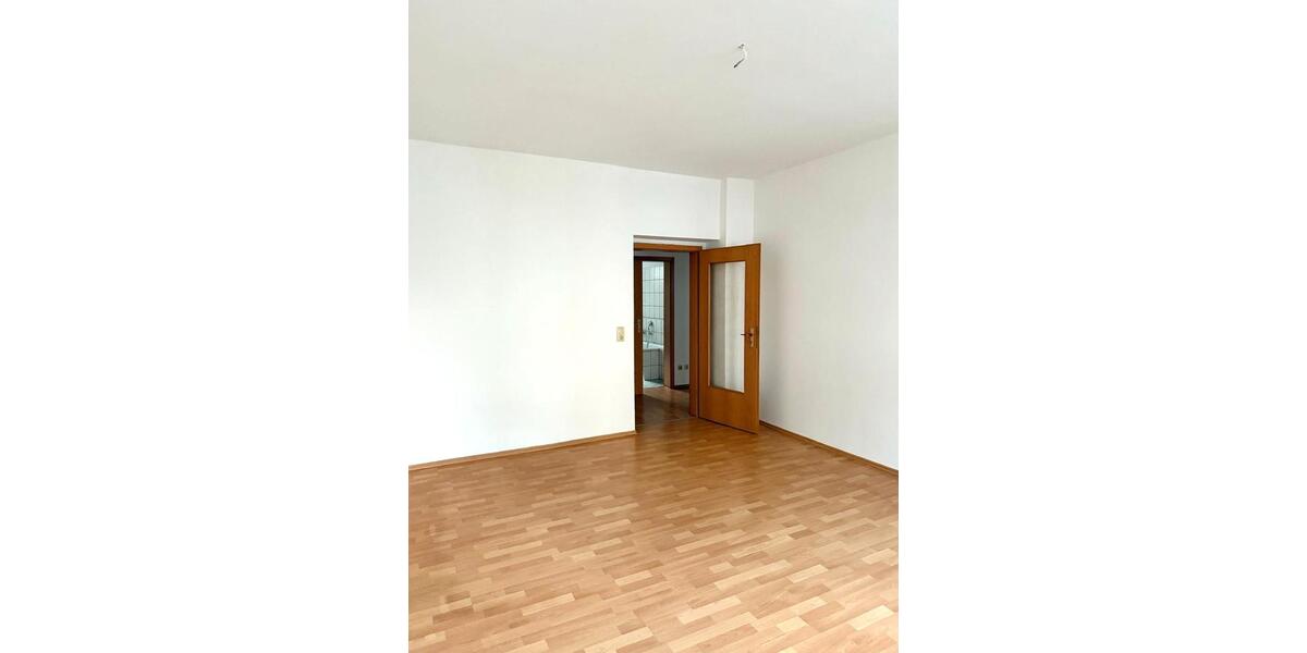 Etagenwohnung Hohenstein-Ernstthal Ernstthal - 2 Zimmer, 53 m&sup2;, 350&euro; | Angebot:26287266