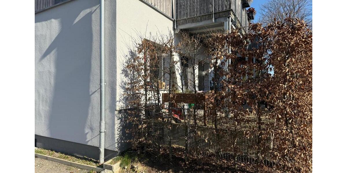 Etagenwohnung Schwerin Gartenstadt - 3 Zimmer, 96 m&sup2;, 1.485&euro; | Angebot:25856695