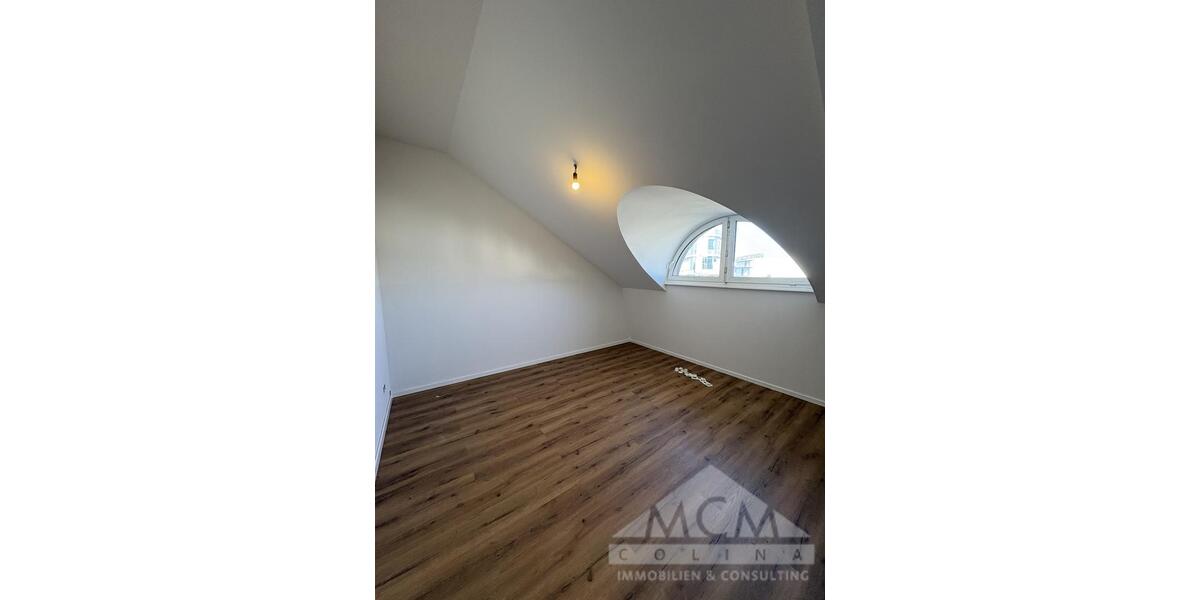 Einfamilienhaus Frankfurt am Main Sachsenhausen Süd - 3 Zimmer, 108 m&sup2;, 2.270&euro; | Angebot:25792625