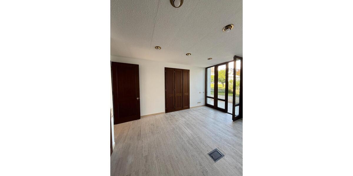 Etagenwohnung Willstätt - 2 Zimmer, 80 m&sup2;, 900&euro; | Angebot:26656536