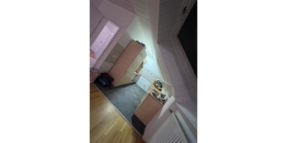 Dachgeschoßwohnung Hatzfeld (Eder) - 2.5 Zimmer, 90 m&sup2;, 650&euro; | Angebot:26611120