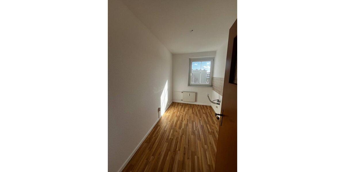 Etagenwohnung Pasewalk - 3 Zimmer, 59 m&sup2;, 475&euro; | Angebot:25755797