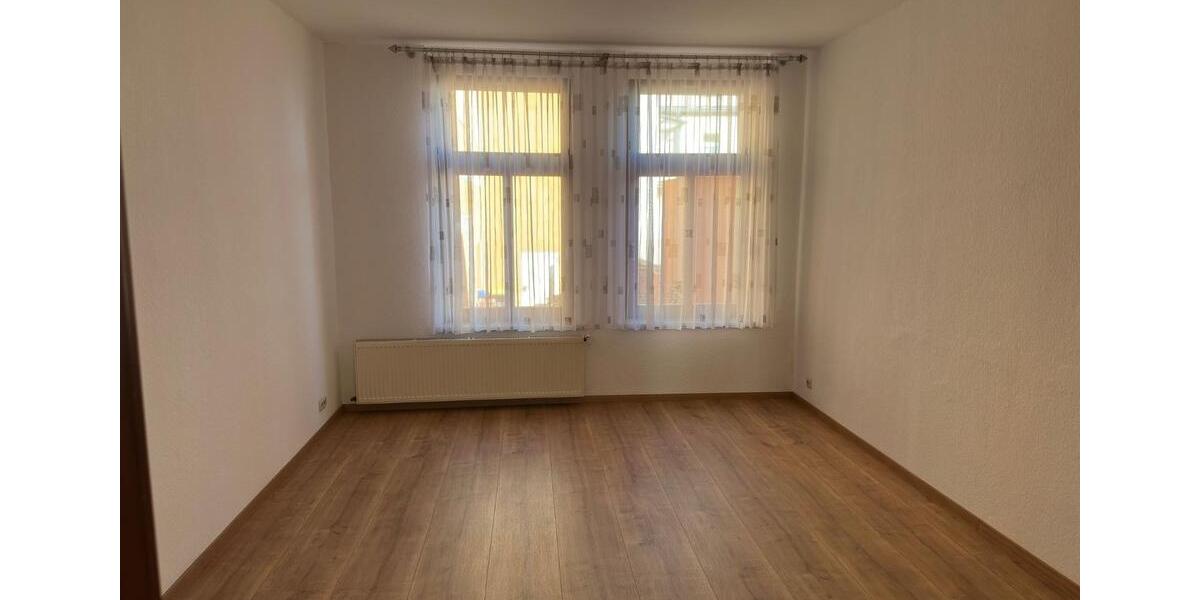 Erdgeschoßwohnung Bernburg (Saale) - 2 Zimmer, 80 m&sup2;, 560&euro; | Angebot:20050092