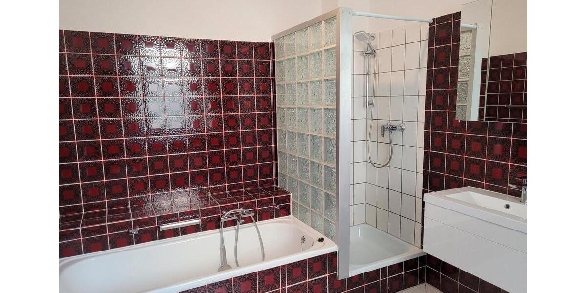 Etagenwohnung Stromberg - 3 Zimmer, 86 m&sup2;, 680&euro; | Angebot:26074128