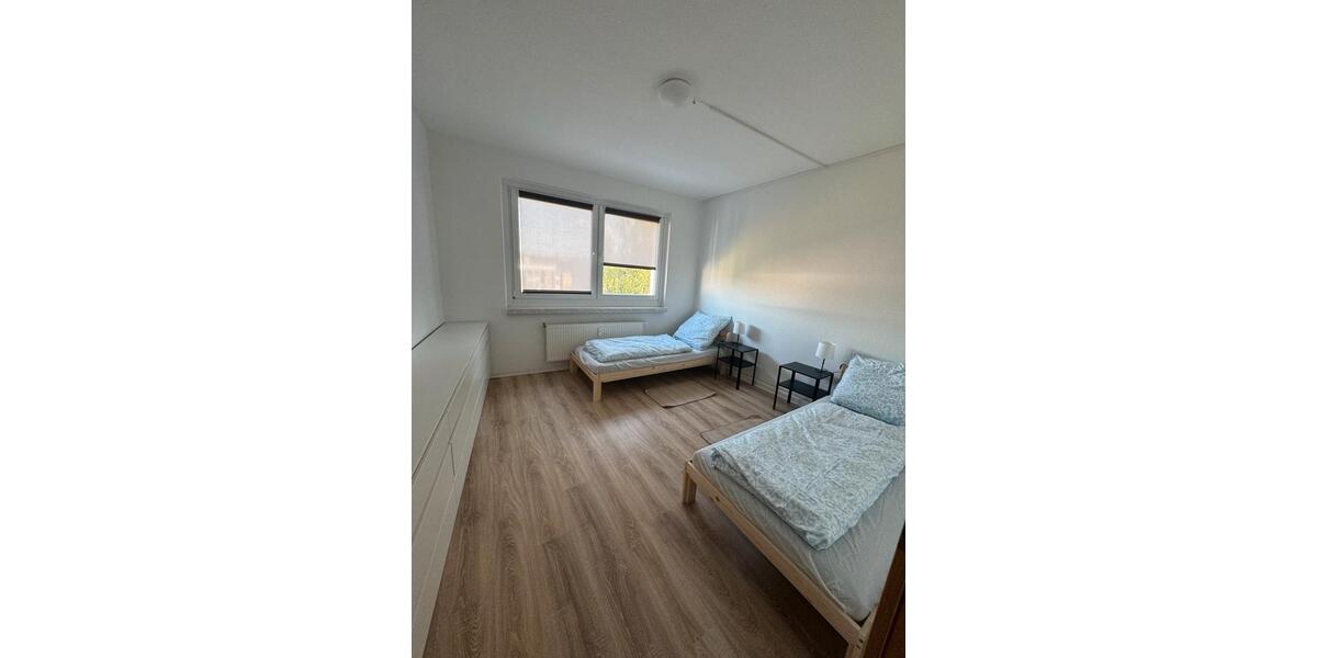 Wohnen auf Zeit Gera Lusan - 3 Zimmer, 70 m&sup2;, 10&euro; | Angebot:26144362