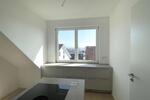 Dachgeschoßwohnung Frankfurt am Main Bergen-Enkheim - 3 Zimmer, 123 m&sup2;, 2.490&euro; | Angebot:25991775