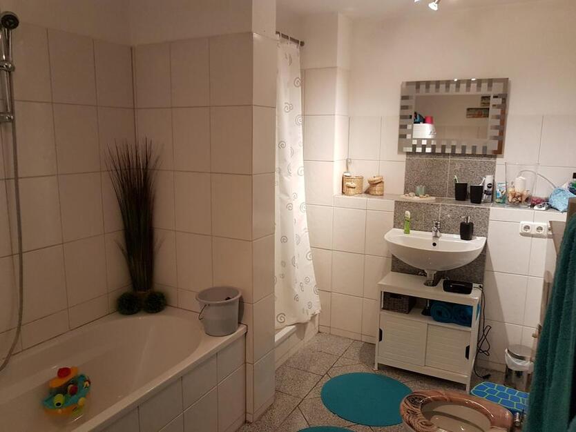 3-Zim.-Whg mit kl. Garten in Eutin zweiter Reihe der Riemannstr.