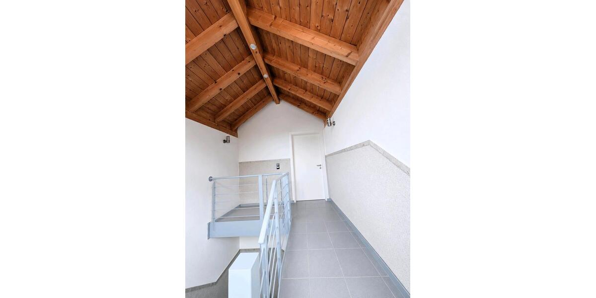 Dachgeschoßwohnung Mutterstadt - 3 Zimmer, 95 m&sup2;, 1.300&euro; | Angebot:27556525