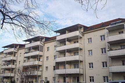 W3421 - 2RW m. Einbauküche in bester Wohnlage 2 zimmer