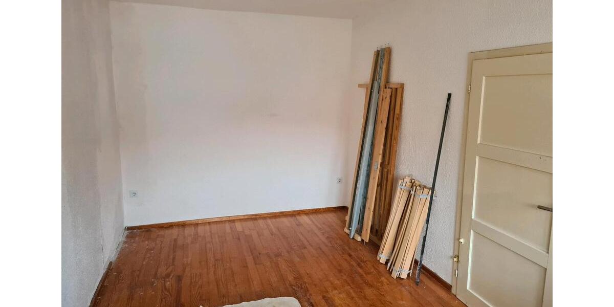 Dachgeschoßwohnung Gerbach - 6 Zimmer, 140 m&sup2;, 1.100&euro; | Angebot:25382133