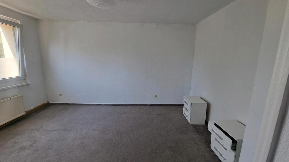 Etagenwohnung Nienburg (Saale) - 2 Zimmer, 46 m&sup2;, 400&euro; | Angebot:26704612