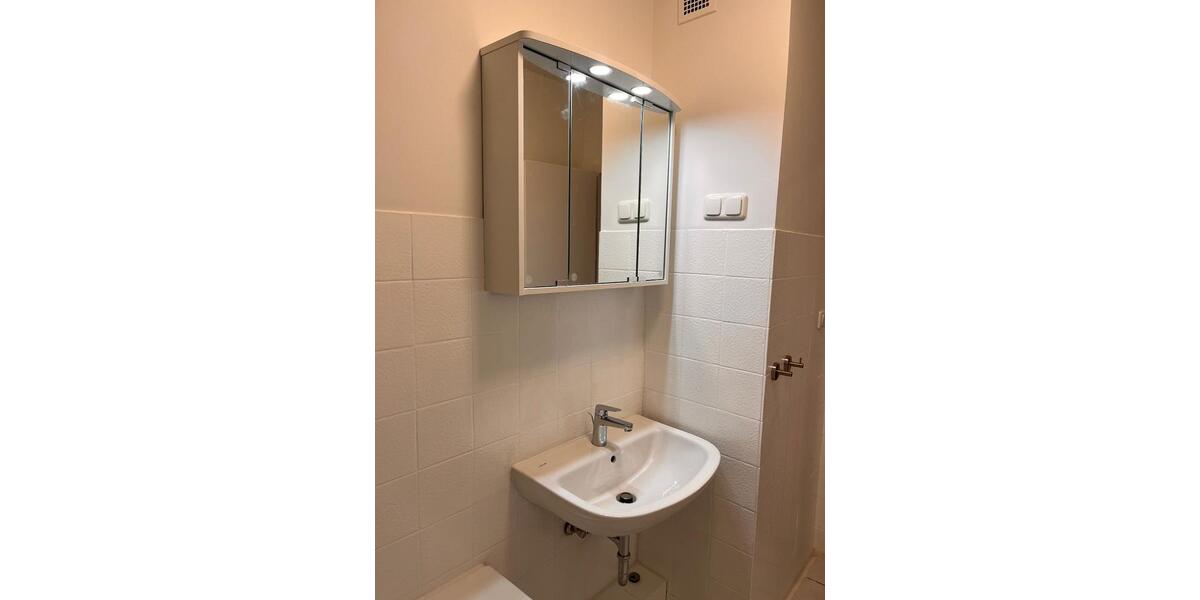 Wohnen auf Zeit Kiel Gaarden-Ost - 1 Zimmer, 18 m&sup2;, 585&euro; | Angebot:26039278