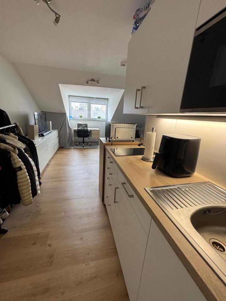 Schöne helle EinZimmerwohnung