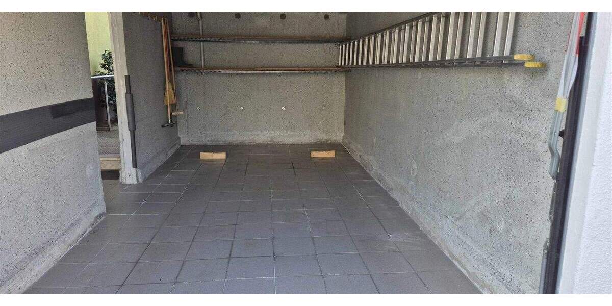 Großzügiges Reiheneckhaus mit Doppelgarage zur Miete direkt in Altdorf 6 zimmer