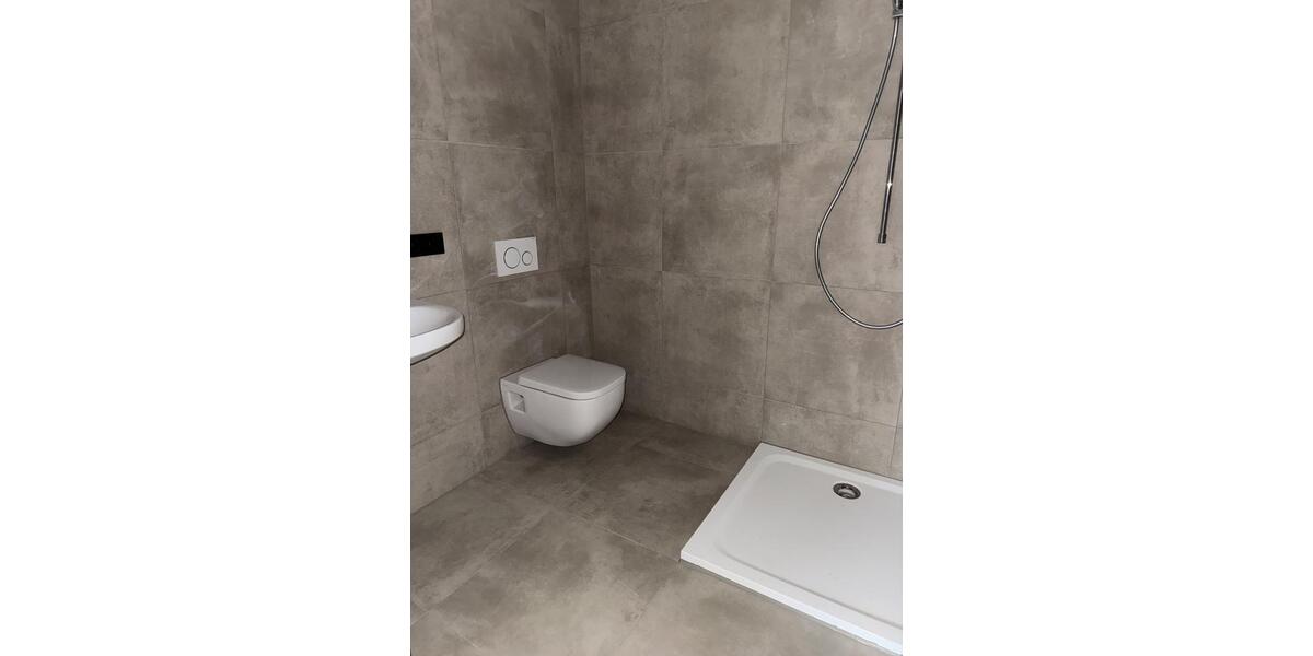 Dachgeschoßwohnung Straubing - 1 Zimmer, 47 m&sup2;, 640&euro; | Angebot:24526052