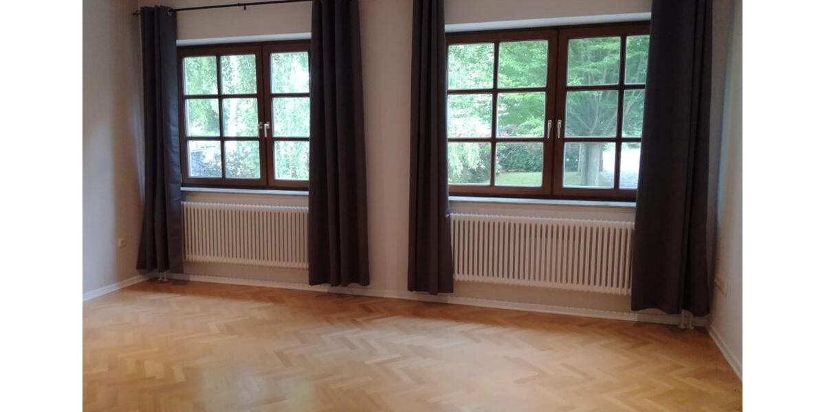 Erdgeschoßwohnung Ostrhauderfehn - 4 Zimmer, 121 m&sup2;, 940&euro; | Angebot:24678143