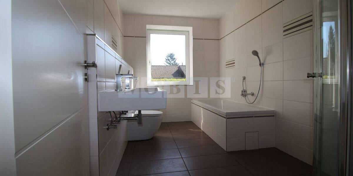 Bungalow Groß Köris Klein Köris - 5 Zimmer, 97 m&sup2;, 1.600&euro; | Angebot:26393154
