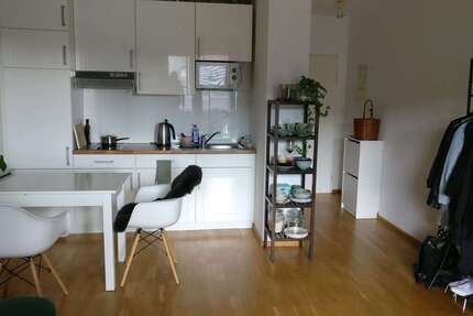 Wohnung Wiesbaden Mitte - 1 Zimmer, 33 m&sup2;, 585&euro; | Angebot:26976078