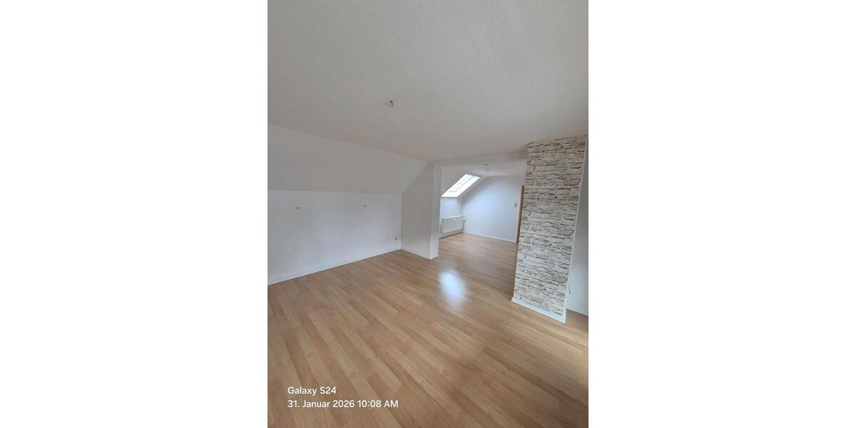 Etagenwohnung Heusenstamm - 3 Zimmer, 80 m&sup2;, 1.150&euro; | Angebot:24984357